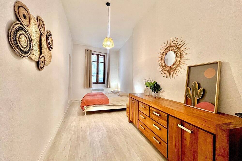 Appartement entier, Le Logis du Château , Charme au cœur de Sommières in Sommières, Région de Nîmes