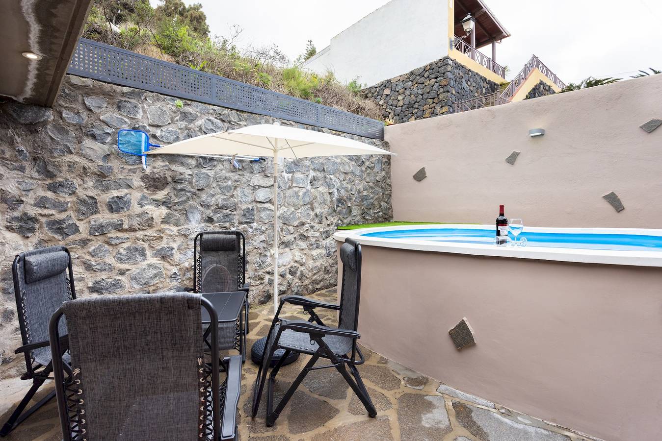 Tenohomes Sunny Terrace & Private Pool in Santa Bárbara (Canary Island), Icod de los Vinos