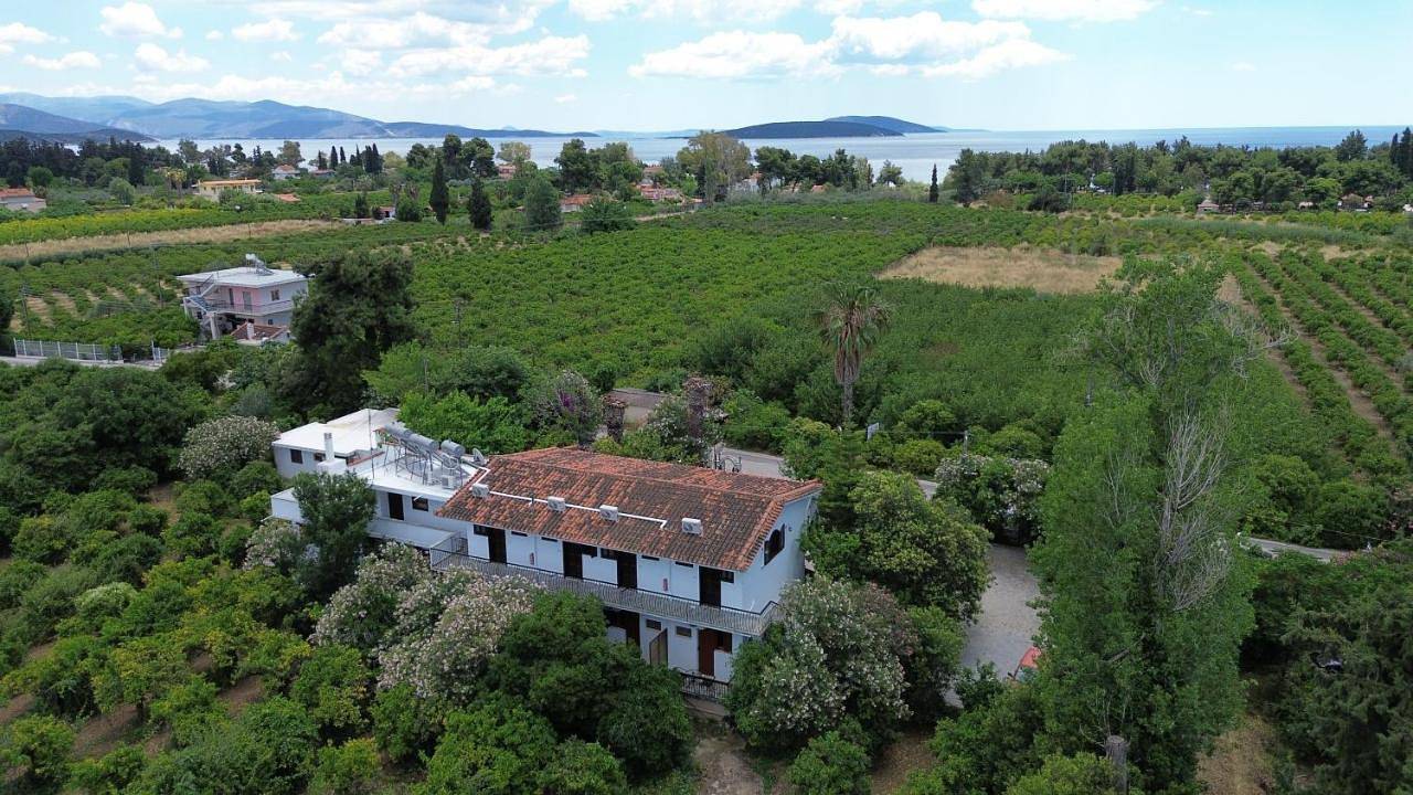 Ganze Wohnung, First Floor Studio in Asini, Argolis