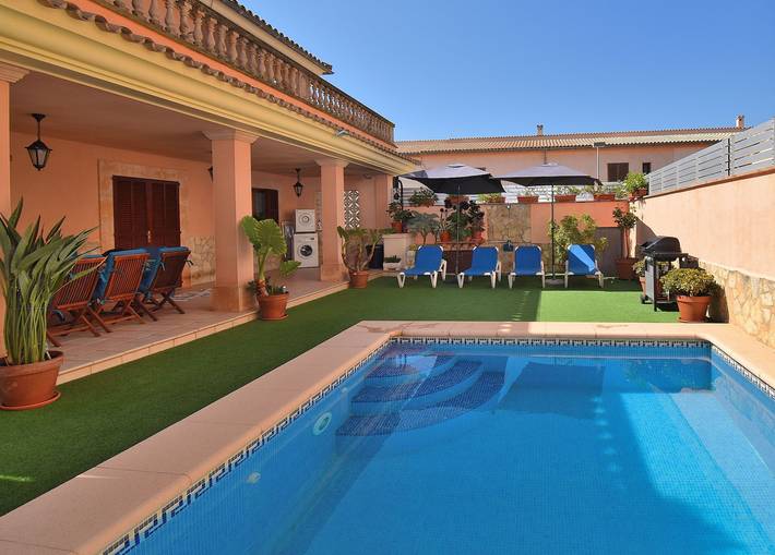 Ferienhaus für 8 Personen, mit Balkon und Garten in Muro - 2