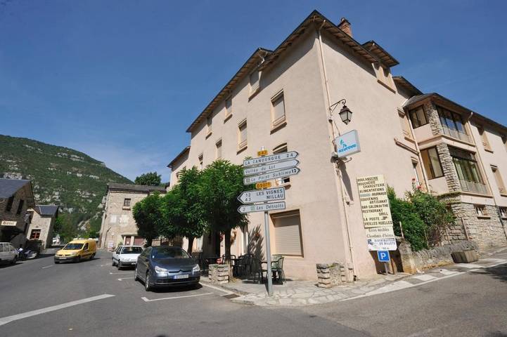 Hôtel pour 3 personnes, avec terrasse à La Malène - 3