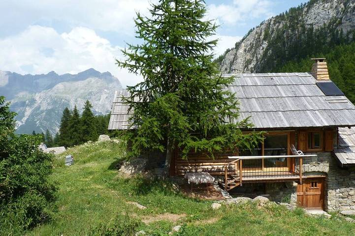 Chalet pour 7 personnes, avec jardin