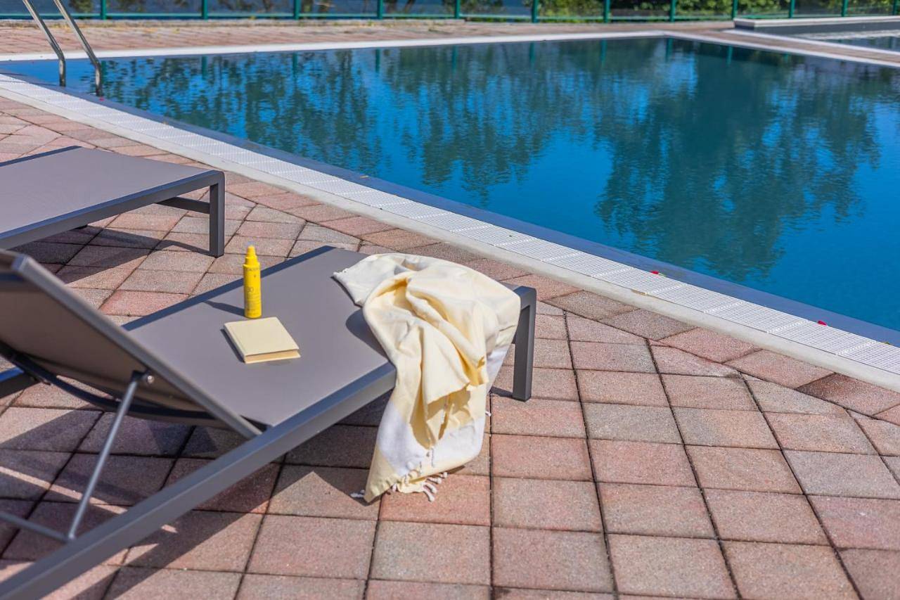 Ganze Wohnung, Monolocale con soppalco Brezza del lario by Varenna Holidays da 11 a 18 e da 28 a 35 in Dervio, Orobie Alpen West