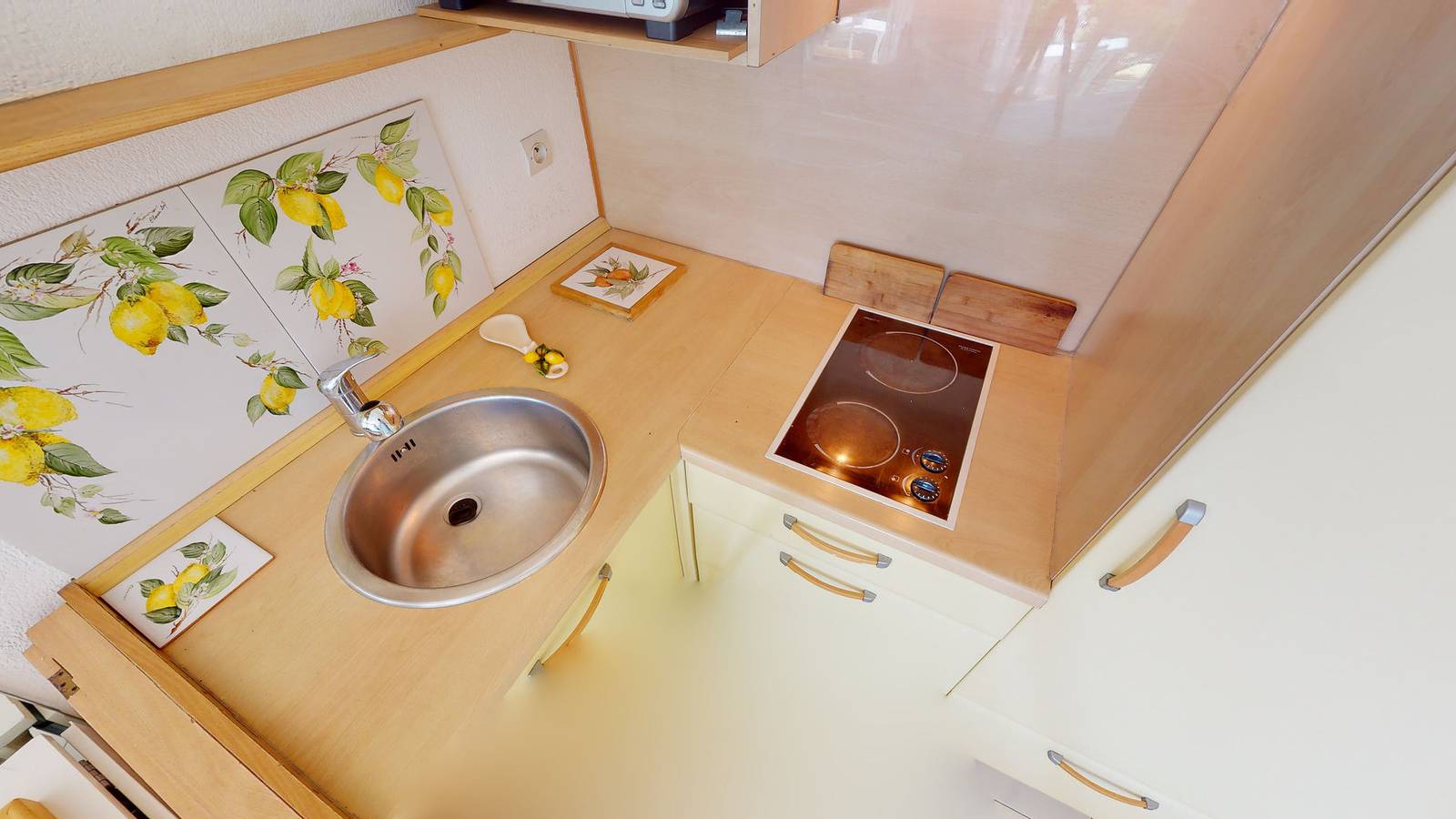 Gehele studio, Studio voor 2 personen met balkon/terras in Menton, Nice en omgeving