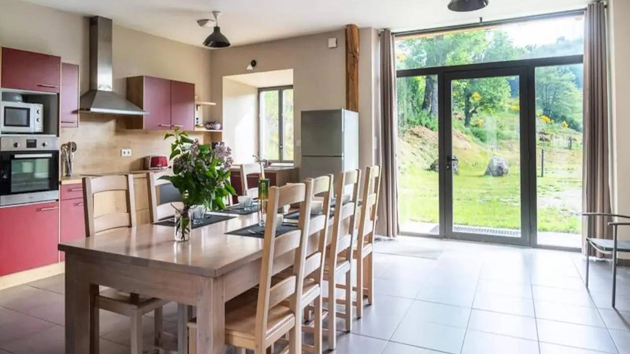 Appartement de vacances entier, Ferienwohnung für 6 Personen (120 m²) in Saint-Amans-la-Lozère in Saint-Amans, Région de Mende