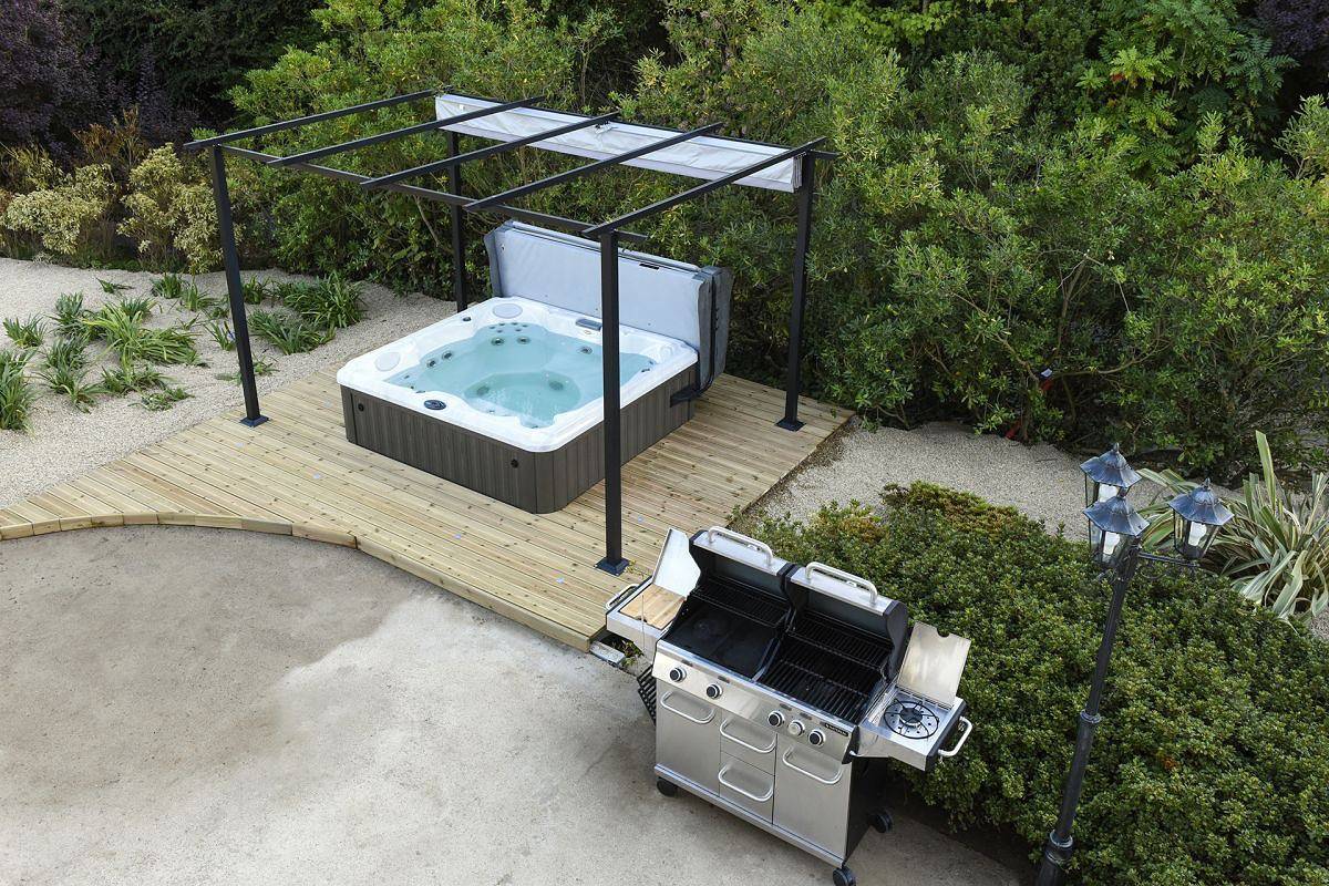 Le Petit Palais in Trégomeur, Côte de Goëlo