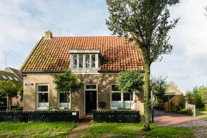 Ferienhaus für 2 Personen, mit Balkon/Terrasse und Terrasse auf Ameland