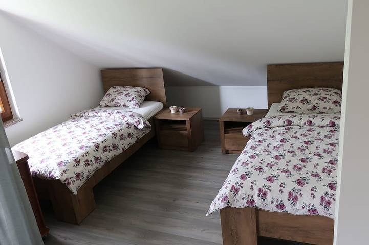 Appartement Jan, Pakaljski odvojak 4, 53220 Otočac, comté de Licko-Senjska, Croatie in Prozor, Lika-Senj