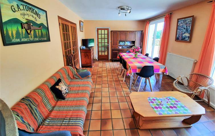 Location de vacances pour 9 personnes, avec terrasse et jardin à Concarneau - 4