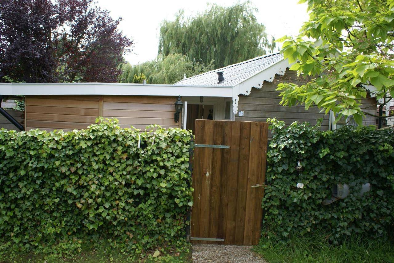 Two-Bedroom Chalet in Vinkeveen, Groene Hart