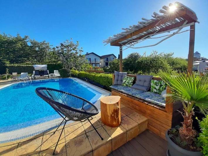 Ośrodek wypoczynkowy dla 4 osób, z basen i ogród oraz widok w Słoneczny Brzeg