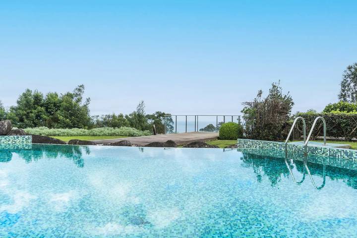 Villa para 6 pessoas, com jardim e piscina em Santa Cruz