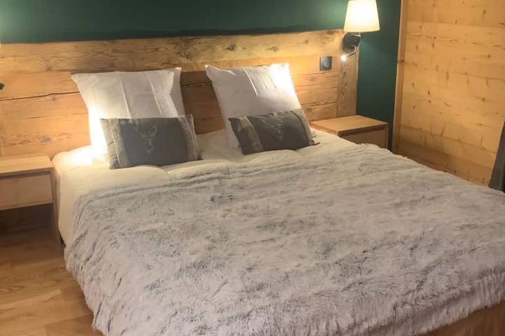 Chalet pour 8 personnes, avec Terrasse ainsi que Jardin et Piscine à Saint-Jean-de-Sixt - 2
