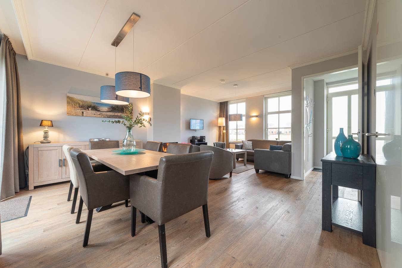 Luxus 6-Personen Ferienwohnung mit Sauna in Colijnsplaat direkt am Wasser. in Colijnsplaat, Zeeuwse Kust