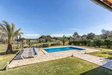 Chalet in Pollença, Serra de Tramuntana für 8 
