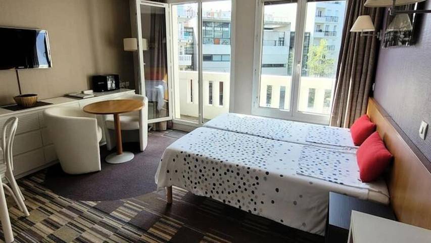 Gîte pour 4 personnes, avec balcon dans Parc des Expositions (Paris) - 4