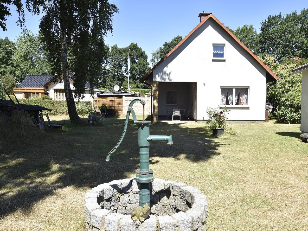 Ferienhaus in Serams nahe Binz Strand in Neu-Süllitz, Zirkow