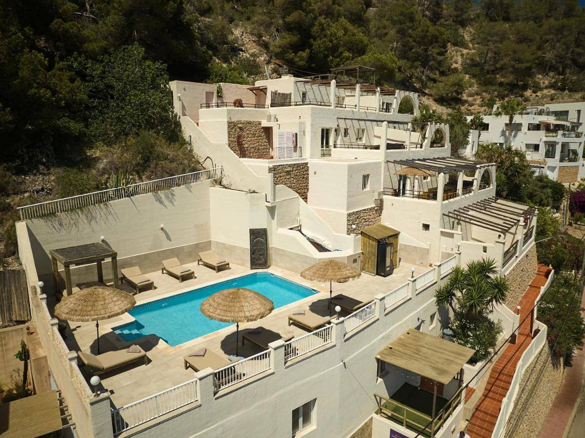Appartement entier, Apartment with Sea View in Cala Llonga, Santa Eulària des Riu
