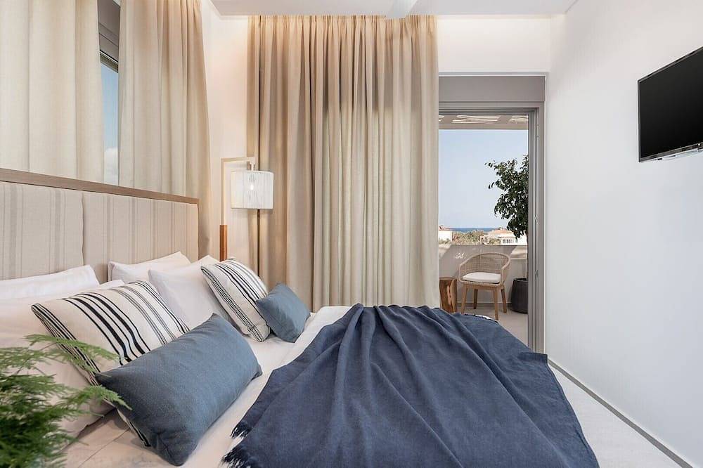 Heated private pool★Walk to Market & Taverna★500mt to the beach★ in Tavronitis, Chania und Umgebung