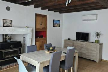 Location de vacances pour 6 personnes, avec terrasse, animaux acceptés à Sancerre