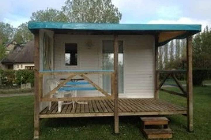 Mobil home pour 2 personnes à Athée