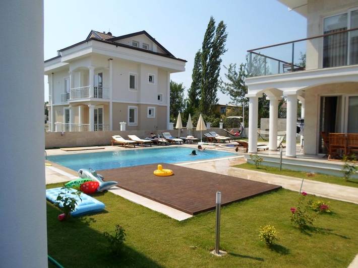 Ferienwohnung für 6 Personen, mit Pool und Ausblick sowie Garten - 1