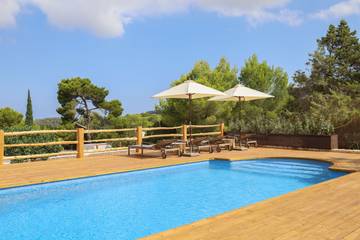 Villa in Cala Tarida, Sant Josep de sa Talaia für 8 