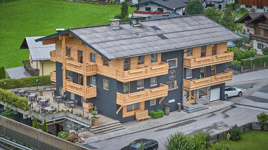 BnB für 2 Personen, mit Ausblick in Piesendorf