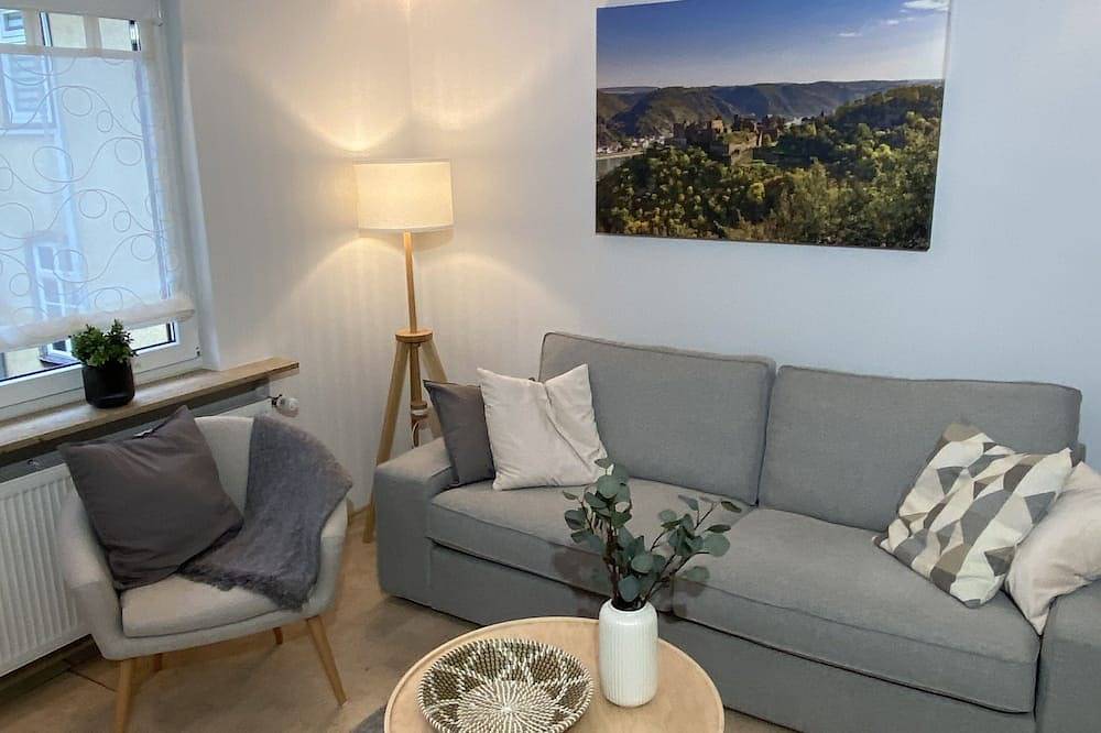 Ganze Wohnung, Neu! Fewo Loreley - 75 qm- Nur 2 Minuten zur Rheinpromenade! Modern und schick! in Sankt Goar, Mittelrhein