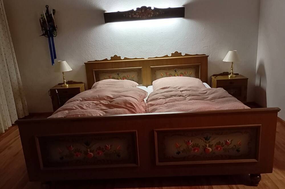 Ganze Wohnung, Gemütliche 130 qm große Ferienwohnung, ebenerdig, für Familien und Urlauber. in Drachselsried, Ostbayern