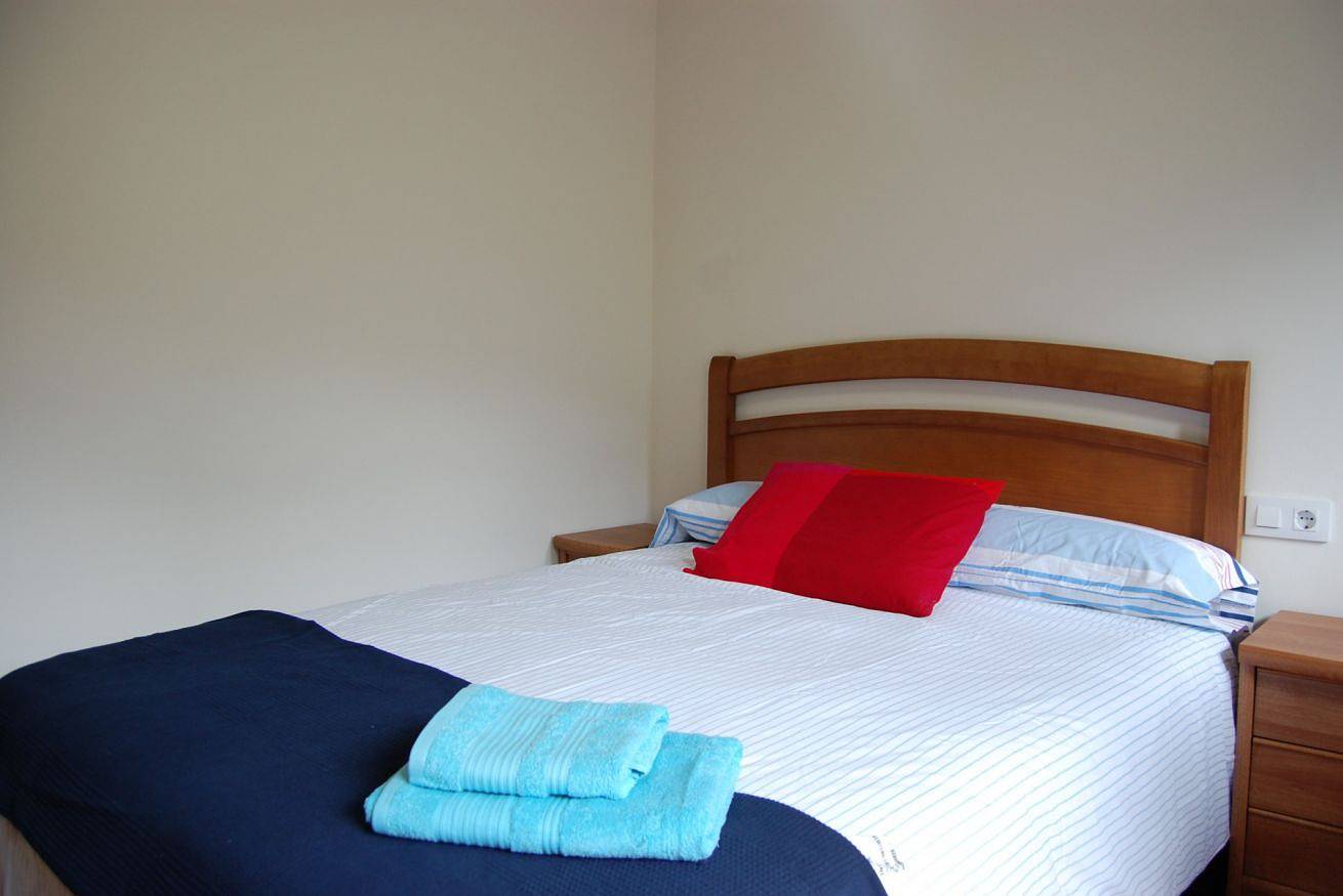 Apartamento entero, Casa Para 12 Personas En Llanes Vv 1976 As in Posada de Llanes, Llanes