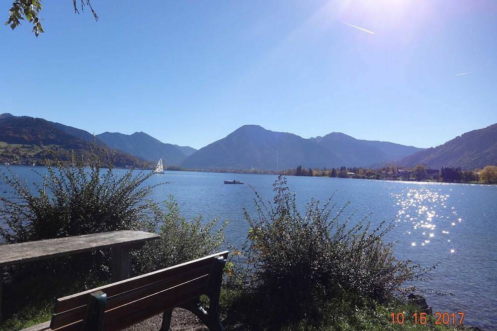 Entire apartment, Apartment no. 16 in the Dr. Gaertner complex - Starry sky, Apartment 16, Dr. Gaertner in Bad Wiessee, Bavarian Alps