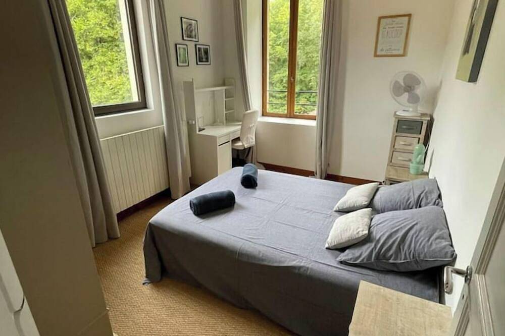 Le Moulin Haut privatisé jusqu’à 32 personnes in Villeneuvette, Côte méditerranéenne (France)