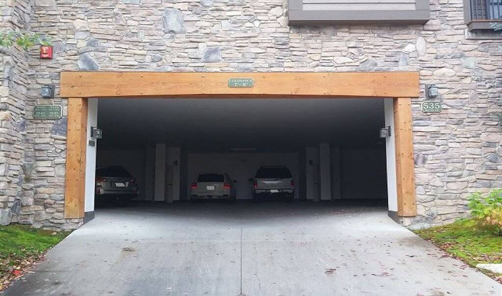 Ganze Wohnung, Quaint mountain condo w/two fireplaces, mountain views, balcony & great location in Jackson (WY), Grand Teton Nationalpark