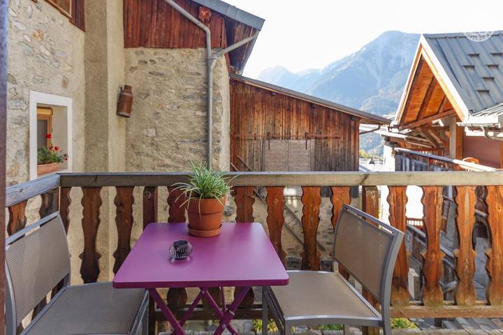 Gîte pour 4 personnes, avec jardin, animaux acceptés à Champagny-en-Vanoise - 2