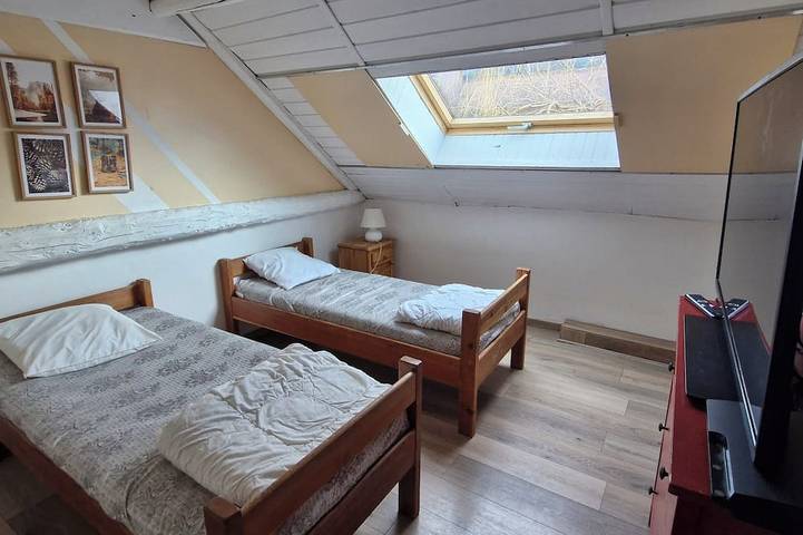 Großes Familienhaus in den Bergen mit Schwimmbad in Faucon-de-Barcelonnette, Barcelonnette und Umgebung