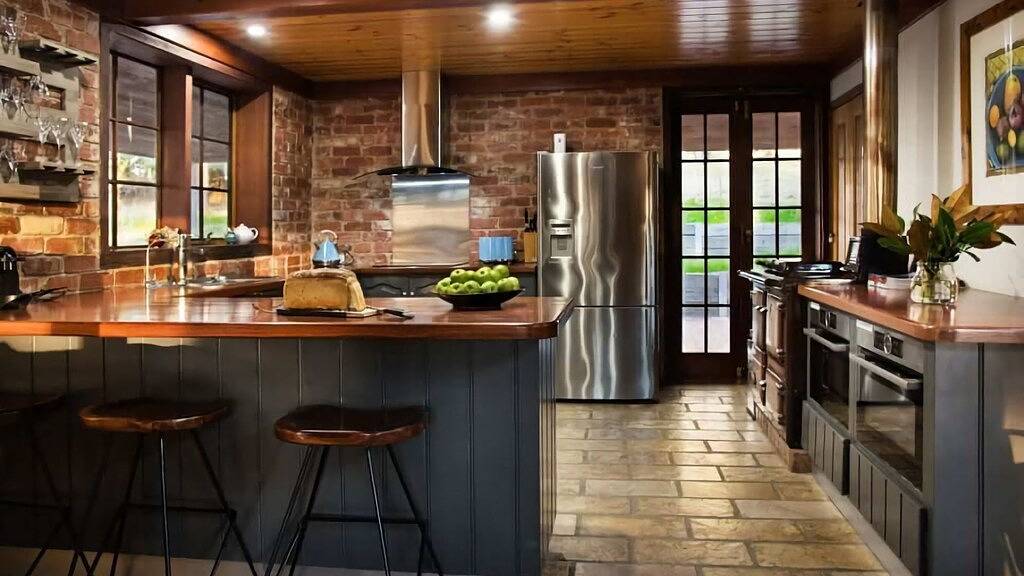 Zeder und Stein Porcupine Ridge 7 Schlafzimmer in Hepburn Shire