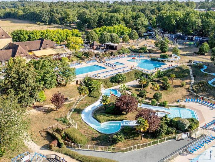 Mobil home pour 6 personnes, avec Terrasse et Bassin pour enfant à Saint-Avit-de-Vialard