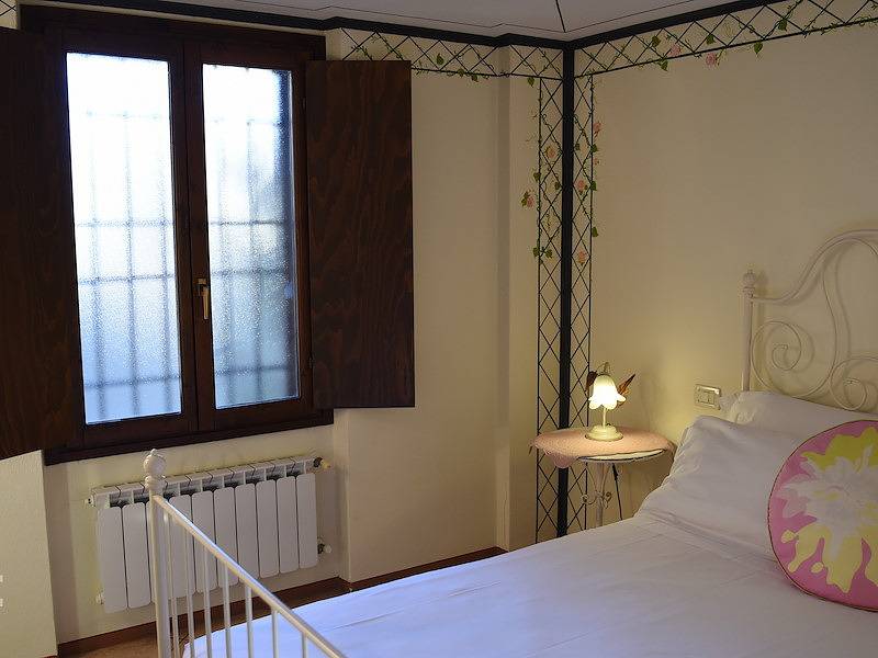 Tritt — Ferienwohnung für 6 Personen, umgeben von vielen Weinreben in Monticelli Brusati in Monticelli Brusati, Gardasee-Berge