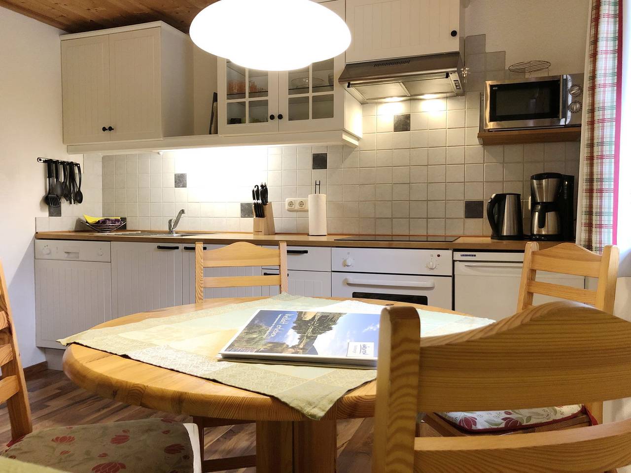 Ganze Wohnung, Ferienwohnung Gurkhof 1 - Nockhaus in Gnesau, Oberkärnten