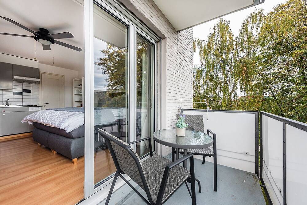 Ganze Wohnung, Modernes 1 Zimmerapartment an top zentraler Lage in Kreuzlingen, Bodensee (Schweiz)