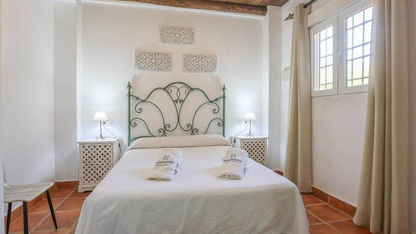 Casa rural para 8 personas, con terraza y piscina en Constantina - 4