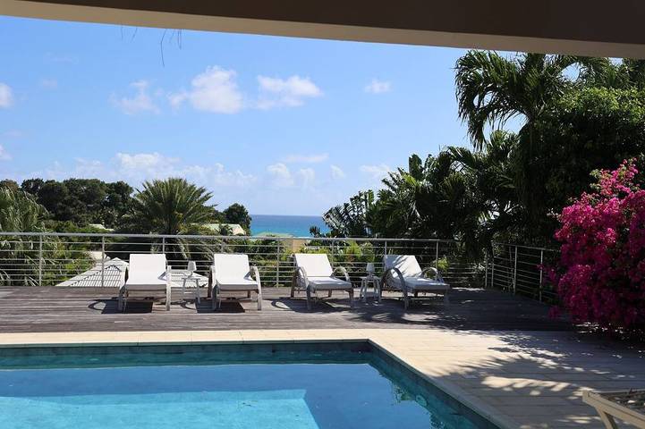 Location de vacances pour 10 personnes, avec jardin dans Plage de l’Anse Vinaigri