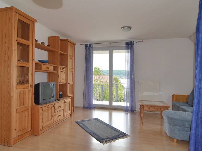 Ferienwohnung für 5 Personen, mit Balkon und Seeblick, mit Haustier