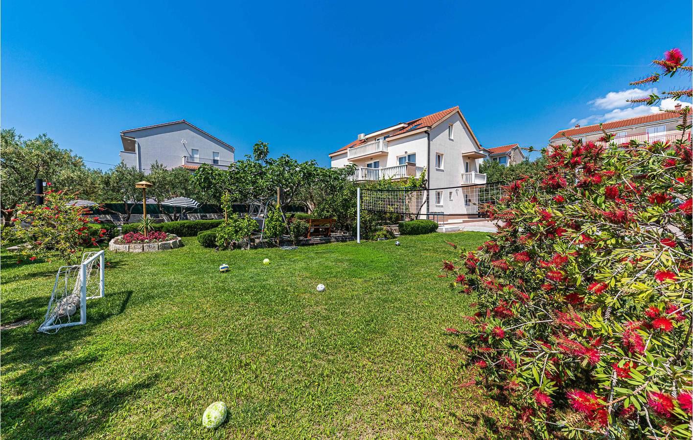 Ferienhaus für 14 Personen mit Terrasse in Kastel Novi, Kaštela