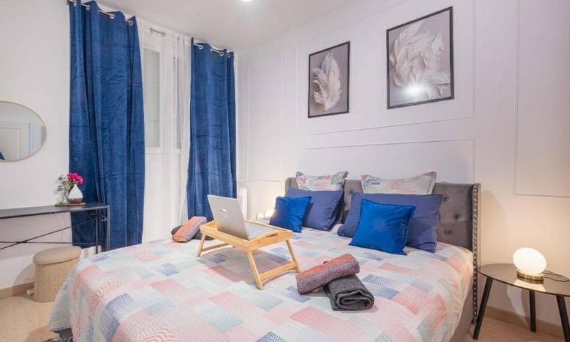 Gîte pour 8 personnes, avec balcon à Dreux - 4