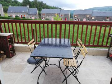Gîte pour 4 personnes, avec terrasse et jardin, animaux acceptés dans Lac de la Raviège
