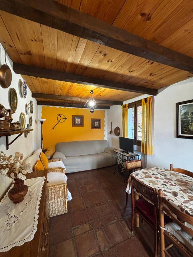 Casa rural para 6 personas, con vistas además de jardín y piscina, Se admiten mascotas en Provincia de Guadalajara - 2