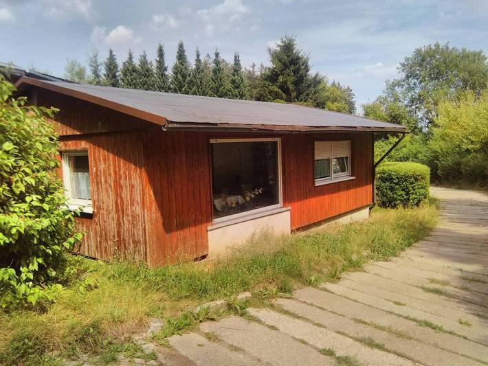 Bungalow 'Haus 9' mit Bergblick und WLAN in Tambach-Dietharz, Rennsteig