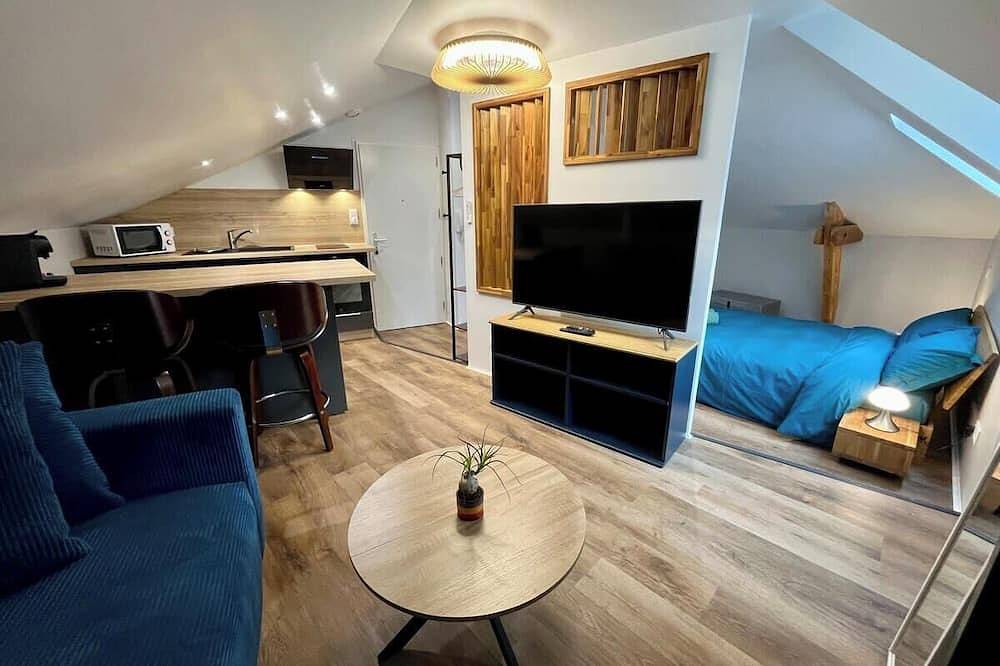 Appartement entier, Casa Lou Marine - T1 - Hyper Centre in Brive-la-Gaillarde, Région de Brive-la-Gaillarde